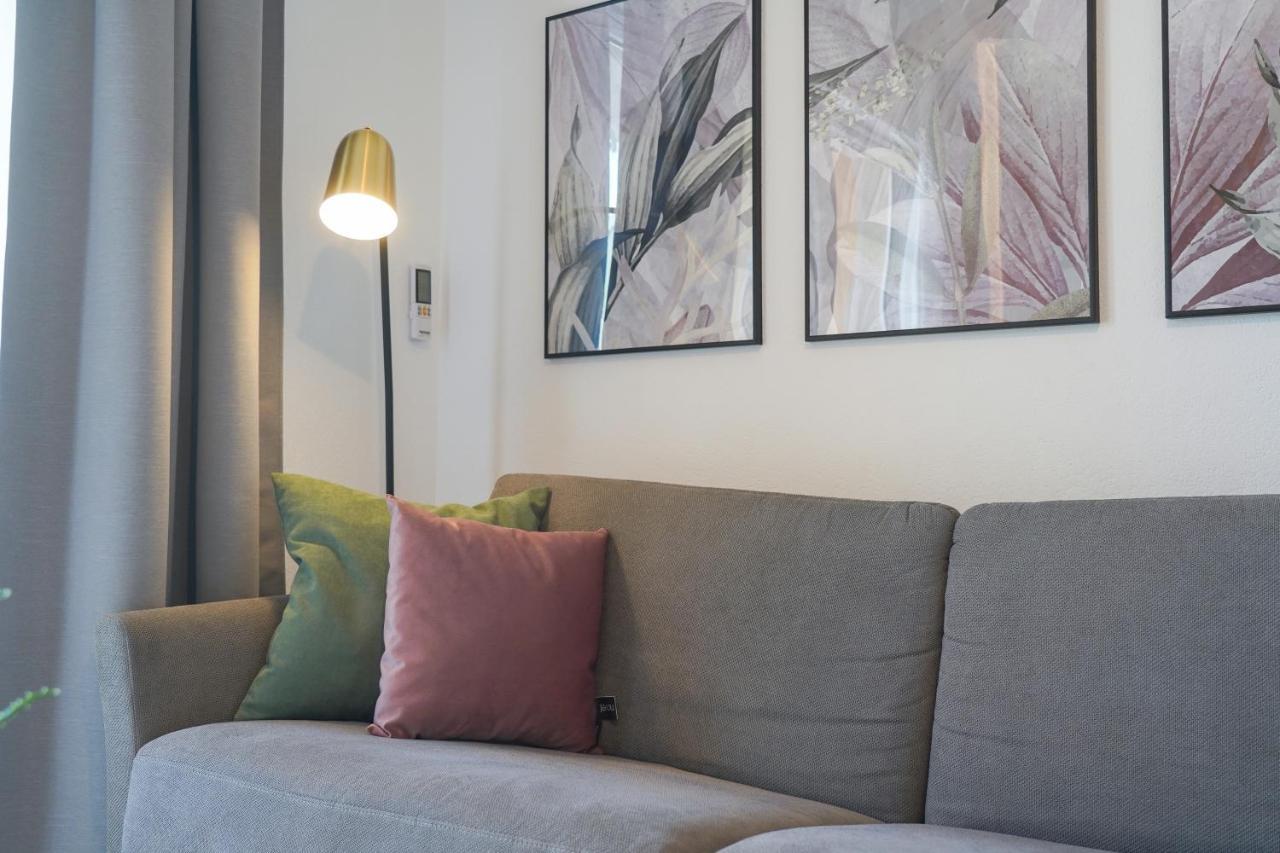 Apartmani Eterovic Baska Voda Bagian luar foto