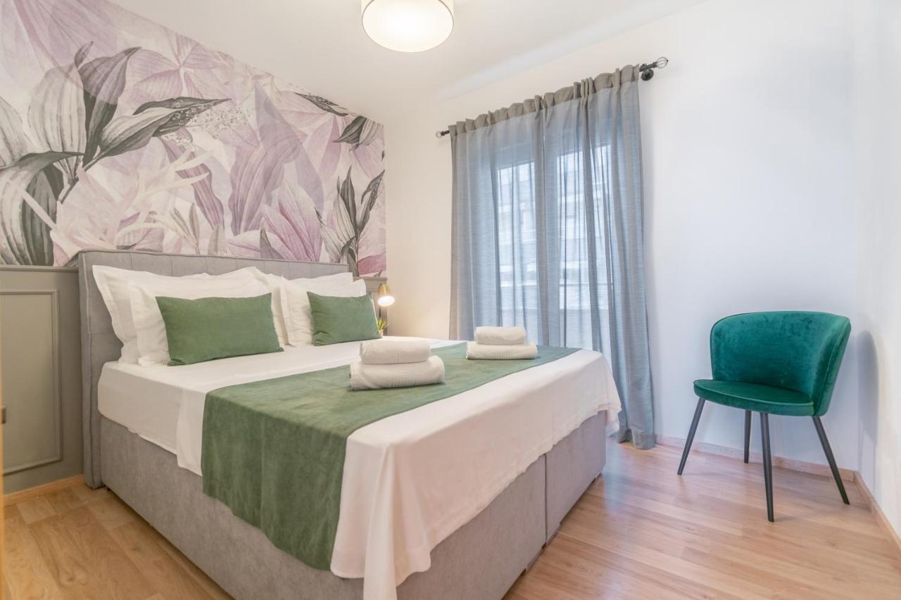 Apartmani Eterovic Baska Voda Bagian luar foto