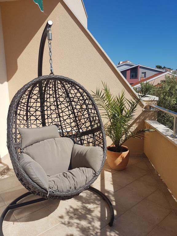 Apartmani Eterovic Baska Voda Bagian luar foto