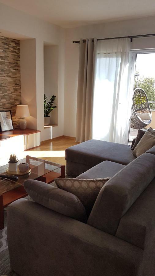 Apartmani Eterovic Baska Voda Bagian luar foto